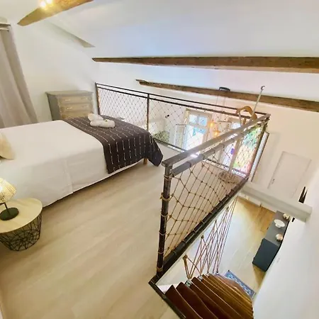 Suzon Petit Loft Terrasse Et Clim Cote Mairie Apartment Sete Exterior photo